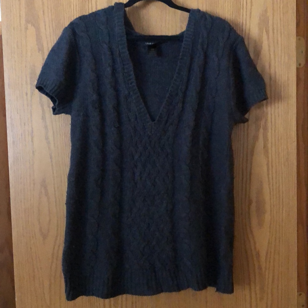 Short Sleeve Sweater with hood